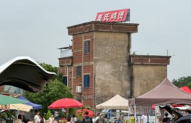 莫氏鸡煲顺德新店火爆开业， 否认10万元加盟费传闻