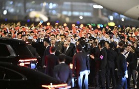 普京抵达北京（现场高清大图）