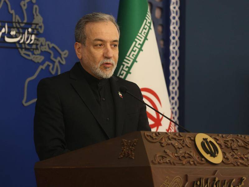 伊朗外长:收到美国总统特使“私信”,但不意味着谈判